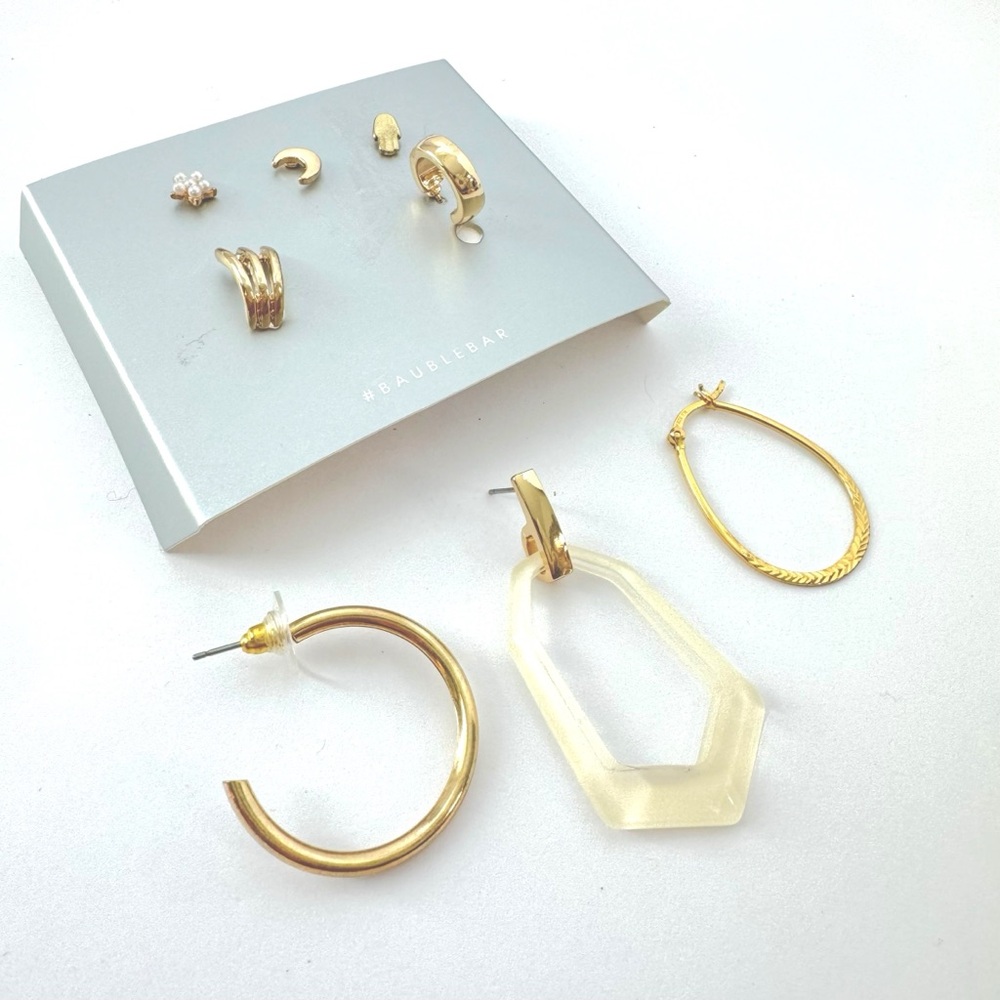Single Earring 🛍️Lot Studs Dangle & Hoops Gold Cream Earring 8 Pieces of Jewelry